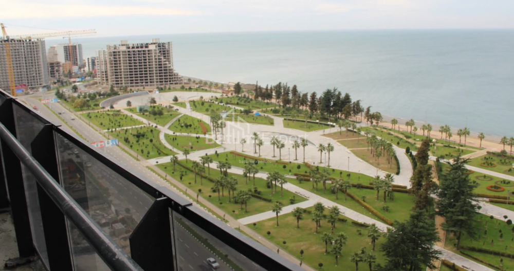 آپارتمان 75.89 متر مربع - لخ و ماریا کاچینسکی, Batumi, گرجستان