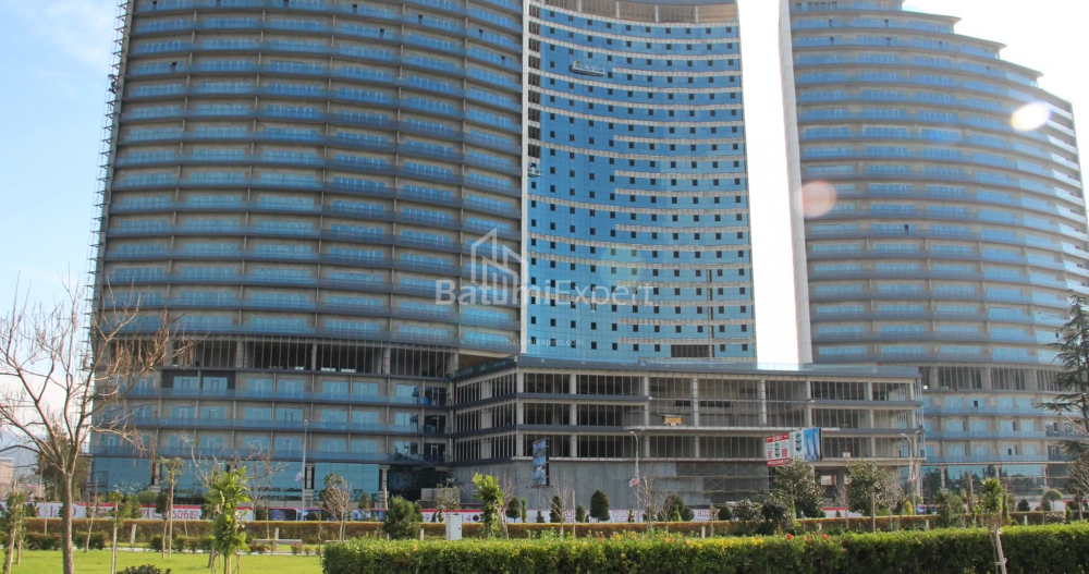 آپارتمان 76.12 متر مربع - لخ و ماریا کاچینسکی, Batumi, گرجستان
