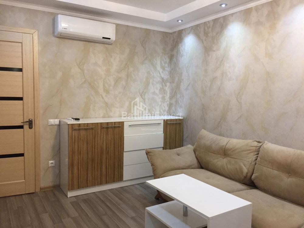 آپارتمان 72 متر مربع - یوسف کوبالادزه, Batumi, گرجستان