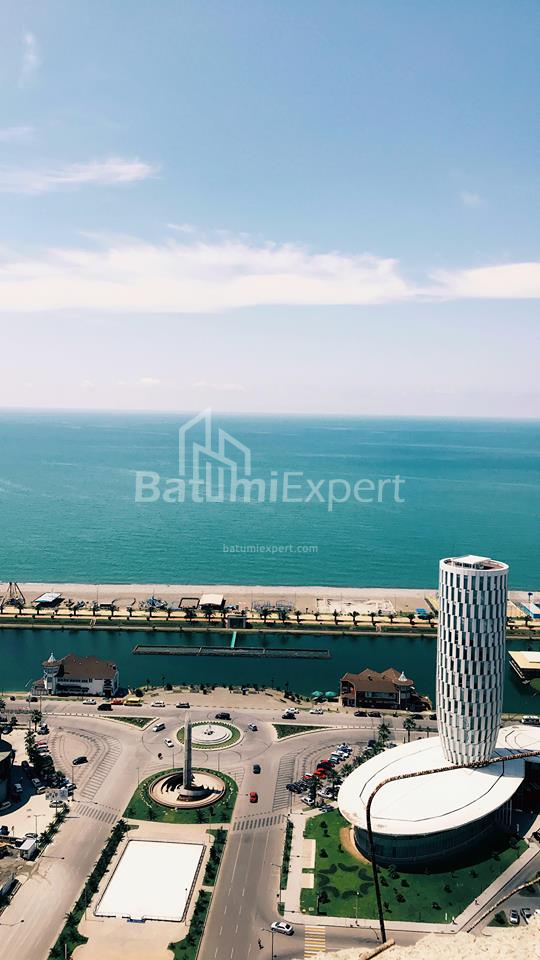 آپارتمان 30.7 متر مربع - کوچه قهرمانان, Batumi, گرجستان