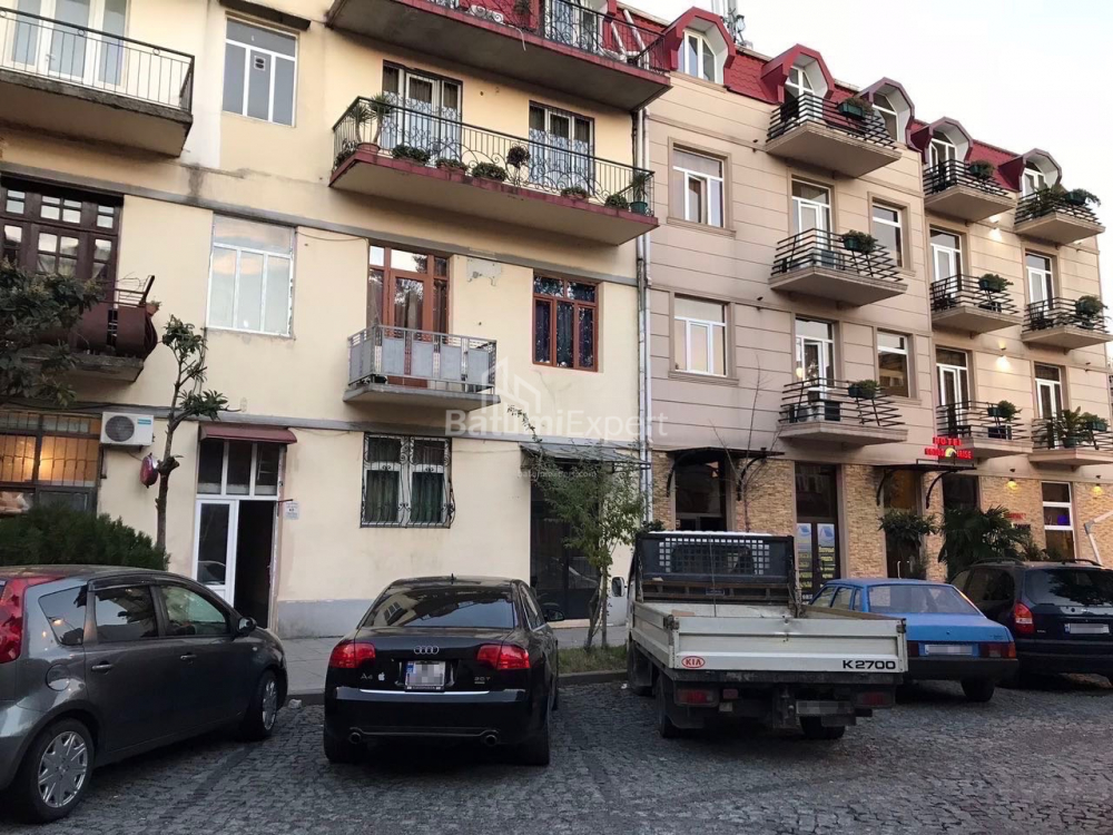 آپارتمان 107 متر مربع - واژه پشاولا, Batumi, گرجستان
