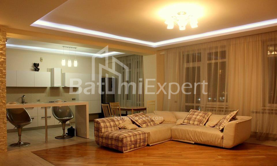 آپارتمان 160 متر مربع - ایلیا چاوچاوادزه, Batumi, گرجستان