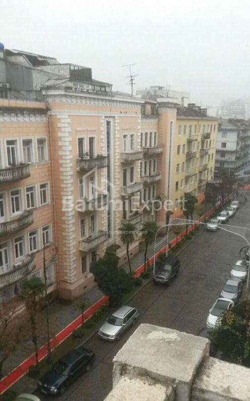 آپارتمان 90 متر مربع - ژنرال اصلان آباشیدزه, Batumi, گرجستان