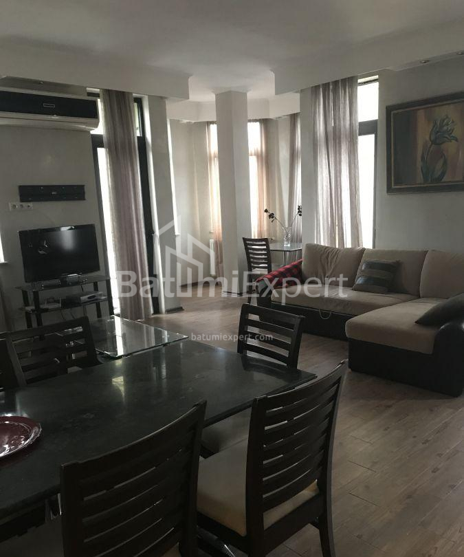 آپارتمان 115 متر مربع - کنستانتین مرجانیشویلی, Batumi, گرجستان