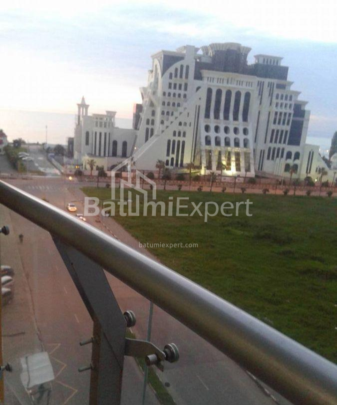 آپارتمان 33 متر مربع - یوسف کوبالادزه, Batumi, گرجستان