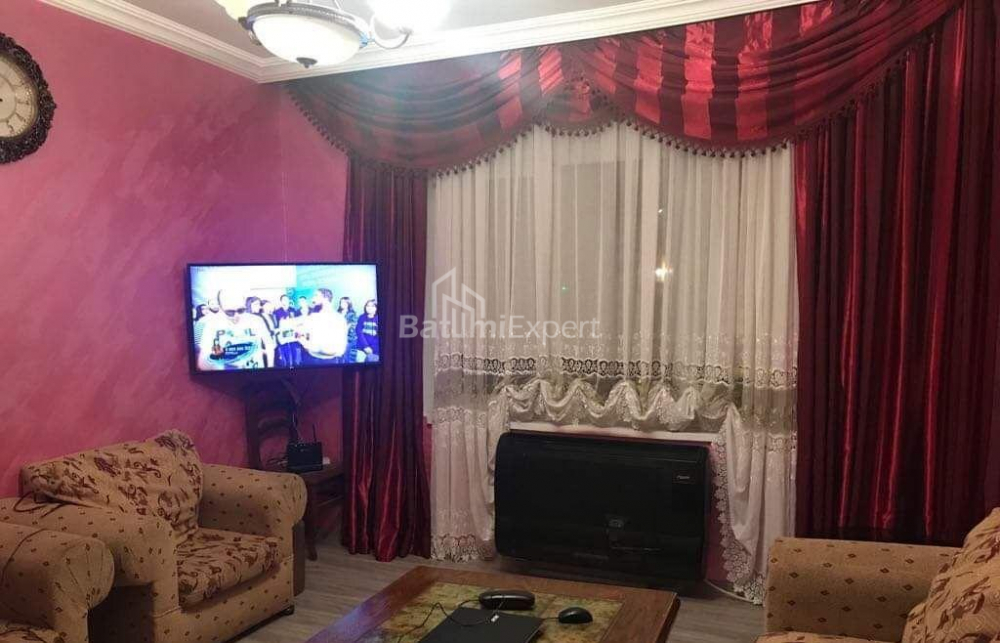 آپارتمان 70 متر مربع - یوریوسکایا, Batumi, گرجستان