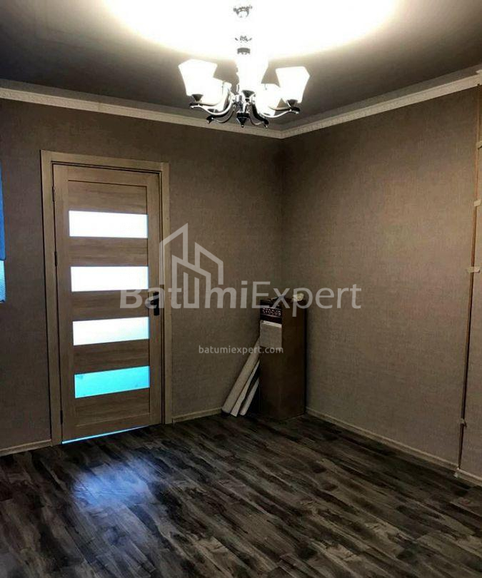 آپارتمان 38 متر مربع - یوسف کوبالادزه, Batumi, گرجستان