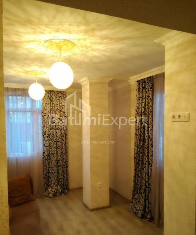 آپارتمان 28 متر مربع - یوریوسکایا, Batumi, گرجستان
