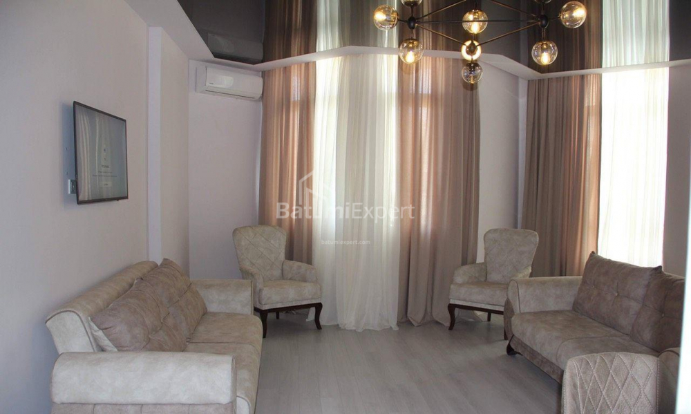 آپارتمان 80 متر مربع - زورابا گورگیلادزه, Batumi, گرجستان