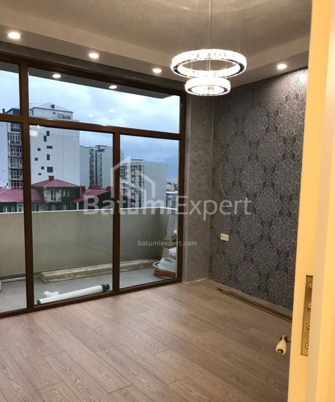 آپارتمان 81 متر مربع - زورابا گورگیلادزه, Batumi, گرجستان