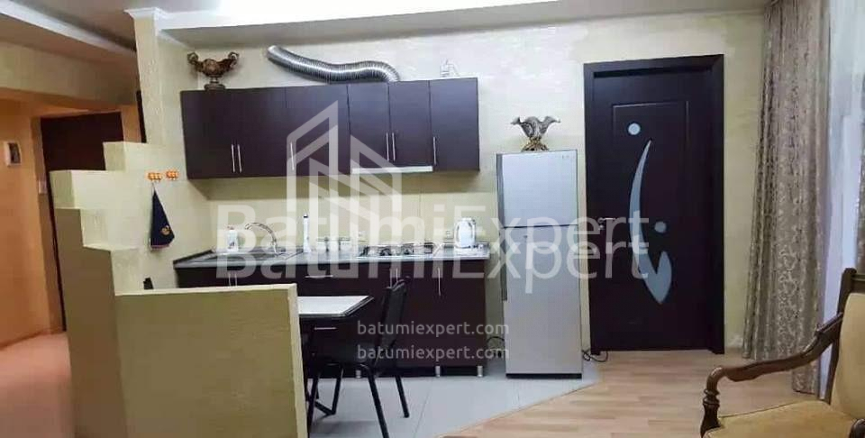 آپارتمان 106 متر مربع - زورابا گورگیلادزه, Batumi, گرجستان