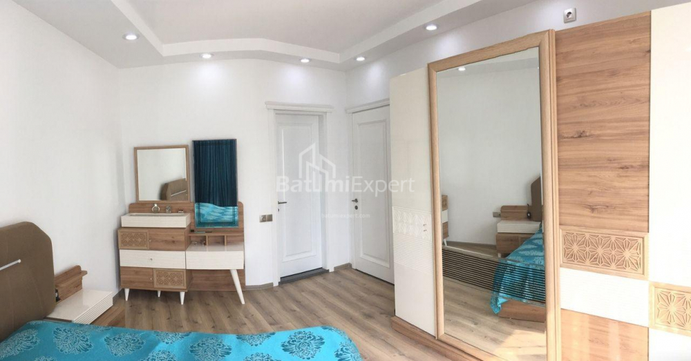 آپارتمان 126 متر مربع - یوسف کوبالادزه, Batumi, گرجستان