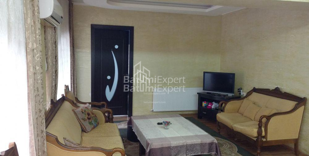 آپارتمان 106 متر مربع - زورابا گورگیلادزه, Batumi, گرجستان
