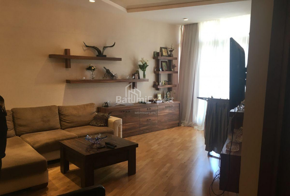 آپارتمان 75 متر مربع - واختنگ گرگاسالی, Batumi, گرجستان
