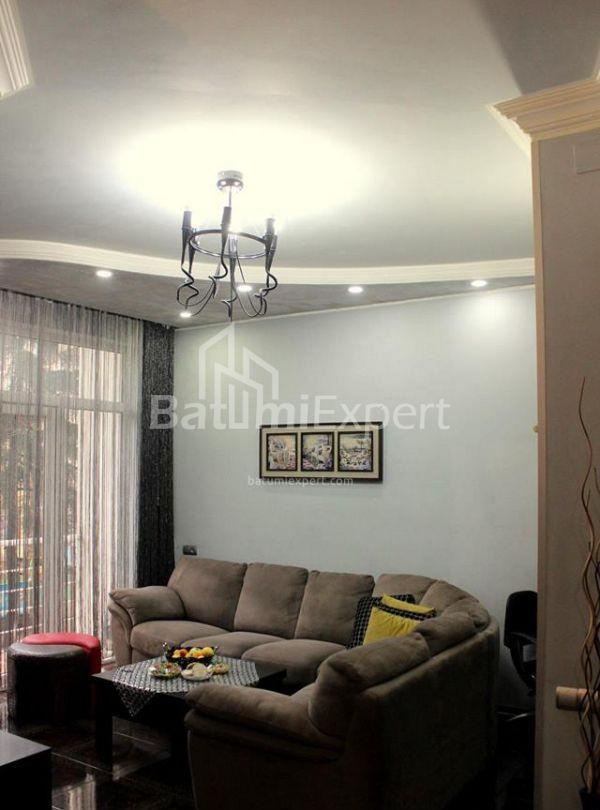 آپارتمان 75 متر مربع - واختنگ گرگاسالی, Batumi, گرجستان