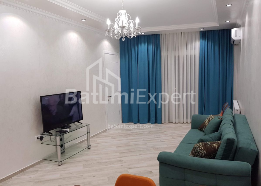 آپارتمان 68 متر مربع - یوسف کوبالادزه, Batumi, گرجستان