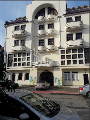 هوتل 1100 متر مربع - سلیما خیمشیاشویلی, Batumi, گرجستان
