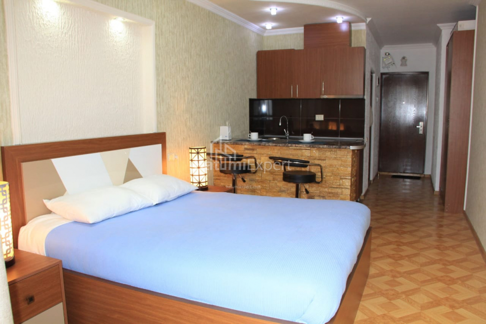 آپارتمان 28 متر مربع - یوسف کوبالادزه, Batumi, گرجستان
