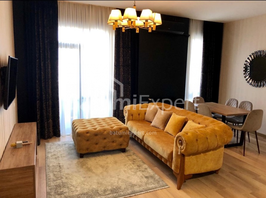 آپارتمان 85 متر مربع - پترا باگریونی, Batumi, گرجستان