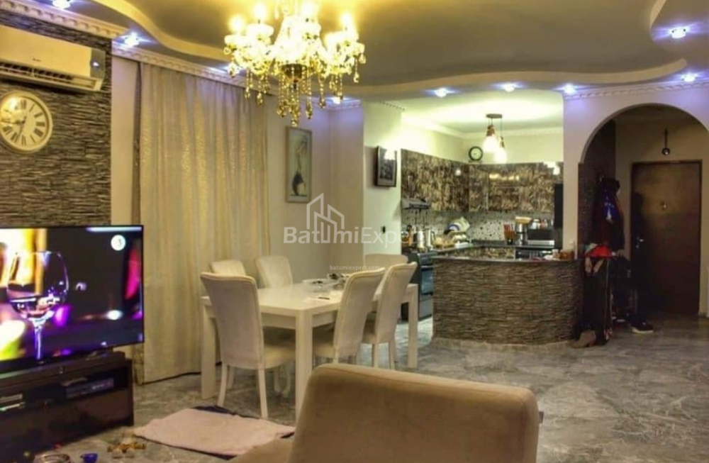 آپارتمان 120 متر مربع - ایلیا چاوچاوادزه, Batumi, گرجستان