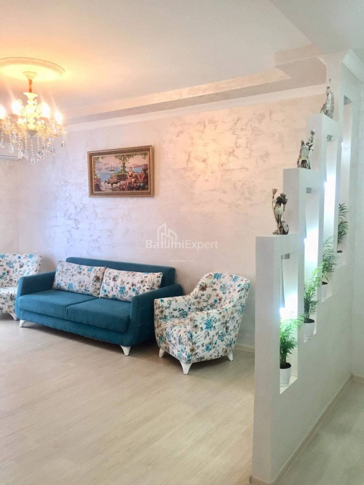 آپارتمان 44 متر مربع - سلیما خیمشیاشویلی, Batumi, گرجستان