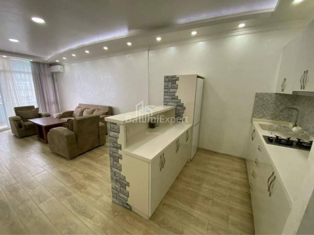 آپارتمان 68 متر مربع - یوسف کوبالادزه, Batumi, گرجستان