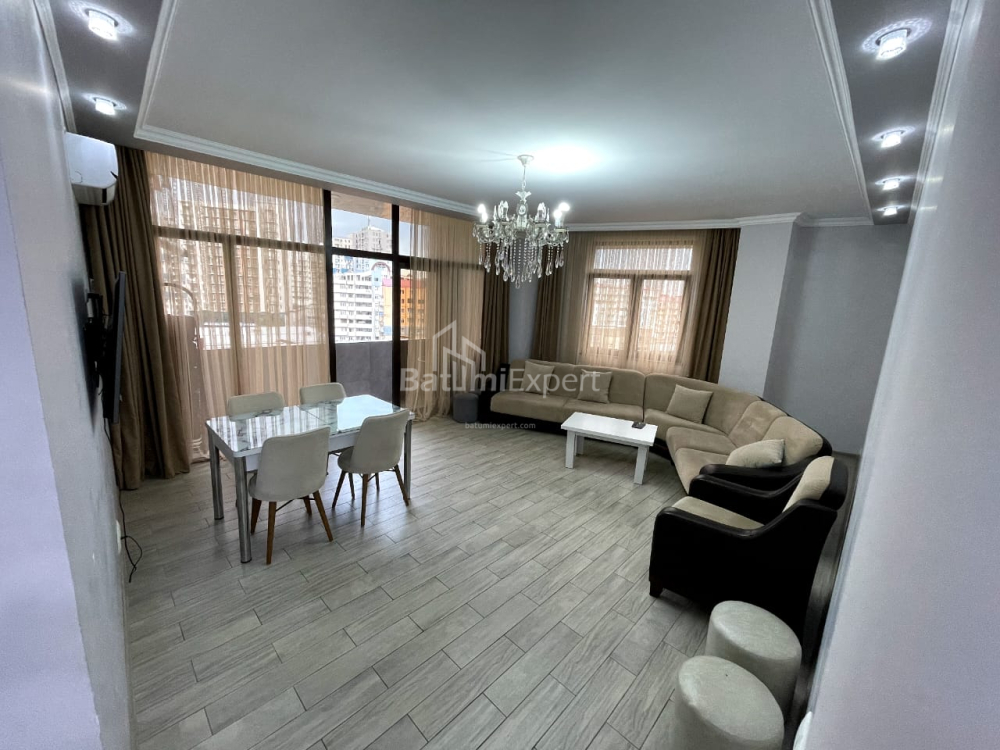 آپارتمان 110 متر مربع - میخائیل جاواخیشویلی, Batumi, گرجستان