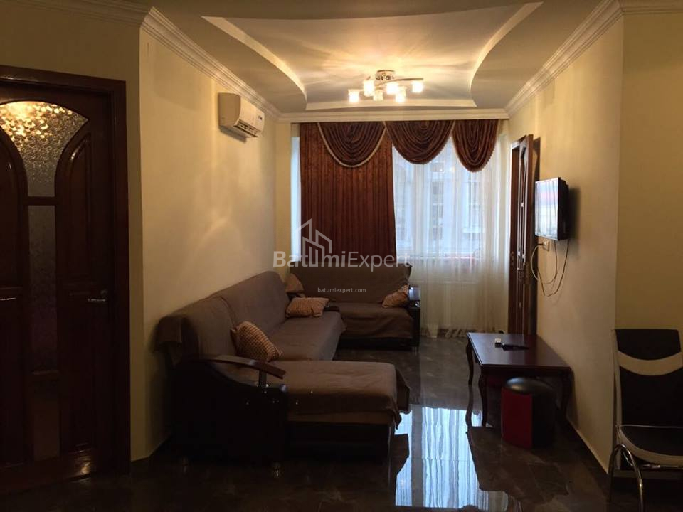 آپارتمان 70 متر مربع - زورابا گورگیلادزه, Batumi, گرجستان