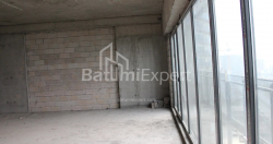 آپارتمان 75.86 متر مربع - لخ و ماریا کاچینسکی, Batumi, گرجستان