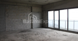 آپارتمان 75.86 متر مربع - لخ و ماریا کاچینسکی, Batumi, گرجستان