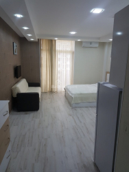 آپارتمان 1-комн 33 m² - کلانتر خیمشیاشویلی, Batumi