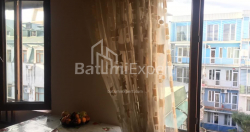 آپارتمان 70 متر مربع - کنستانتین گامساخوردیا, Batumi, گرجستان