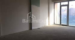 آپارتمان 47.65 متر مربع - لخ و ماریا کاچینسکی, Batumi, گرجستان