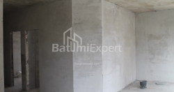 آپارتمان 74.8 متر مربع - لخ و ماریا کاچینسکی, Batumi, گرجستان
