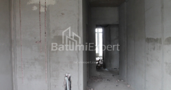 شی در حال ساخت 35.1 متر مربع - لخ و ماریا کاچینسکی, Batumi, گرجستان