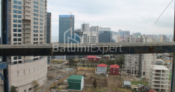 شی در حال ساخت 28.1 متر مربع - لخ و ماریا کاچینسکی, Batumi, گرجستان
