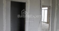 شی در حال ساخت 74.8 متر مربع - لخ و ماریا کاچینسکی, Batumi, گرجستان