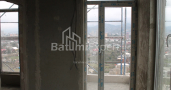 شی در حال ساخت 74.8 متر مربع - لخ و ماریا کاچینسکی, Batumi, گرجستان