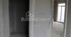 شی در حال ساخت 74.8 متر مربع - لخ و ماریا کاچینسکی, Batumi, گرجستان