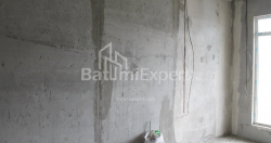 شی در حال ساخت 34.8 متر مربع - لخ و ماریا کاچینسکی, Batumi, گرجستان