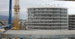 شی در حال ساخت 35 متر مربع - لخ و ماریا کاچینسکی, Batumi, گرجستان
