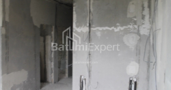 شی در حال ساخت 74.8 متر مربع - لخ و ماریا کاچینسکی, Batumi, گرجستان