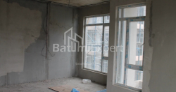 شی در حال ساخت 55.7 متر مربع - لخ و ماریا کاچینسکی, Batumi, گرجستان