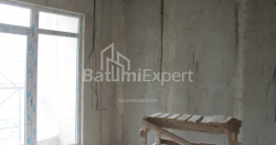 شی در حال ساخت 30.7 متر مربع - لخ و ماریا کاچینسکی, Batumi, گرجستان