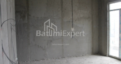 شی در حال ساخت 74.8 متر مربع - لخ و ماریا کاچینسکی, Batumi, گرجستان