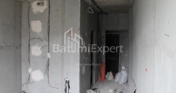 شی در حال ساخت 35.1 متر مربع - لخ و ماریا کاچینسکی, Batumi, گرجستان