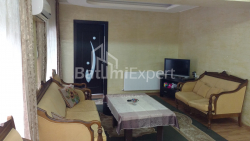 آپارتمان 3-комн 106 m² - زورابا گورگیلادزه, Batumi
