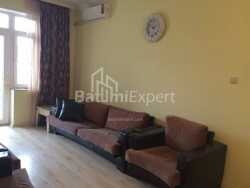 آپارتمان 2-комн 57 m² - کلانتر خیمشیاشویلی, Batumi