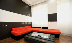 آپارتمان 3-комн 83 m² - زورابا گورگیلادزه, Batumi