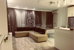 آپارتمان 5-комн 150 m² - واختنگ گرگاسالی, Batumi